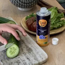 Kaltgepresstes pflanzliches Leinöl von Biovie für Gurkensalat