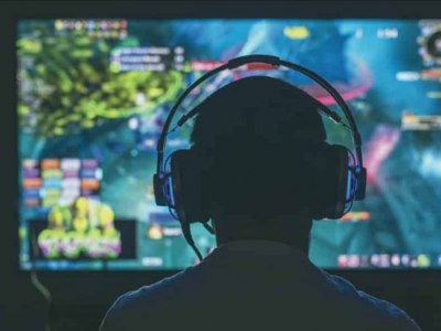 Hoe reageert het brein van een tiener op vecht-, schiet- en gevechtsvideospellen?