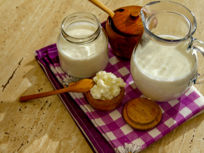 Kan men elke dag kefir drinken?
